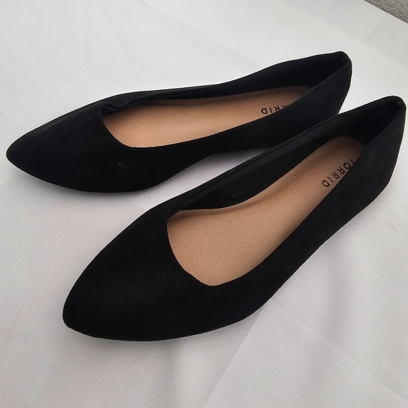 Torrid Black Pointed Toe Flats Extra Wide Width WW Size 10.5 - Picture 3 of 12